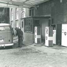 Tankstelle alt Heute Seiteneingang VG Zählerabteilung H Schneider