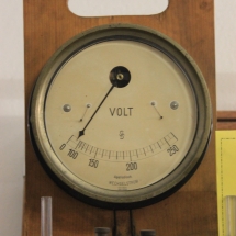 Voltmeter